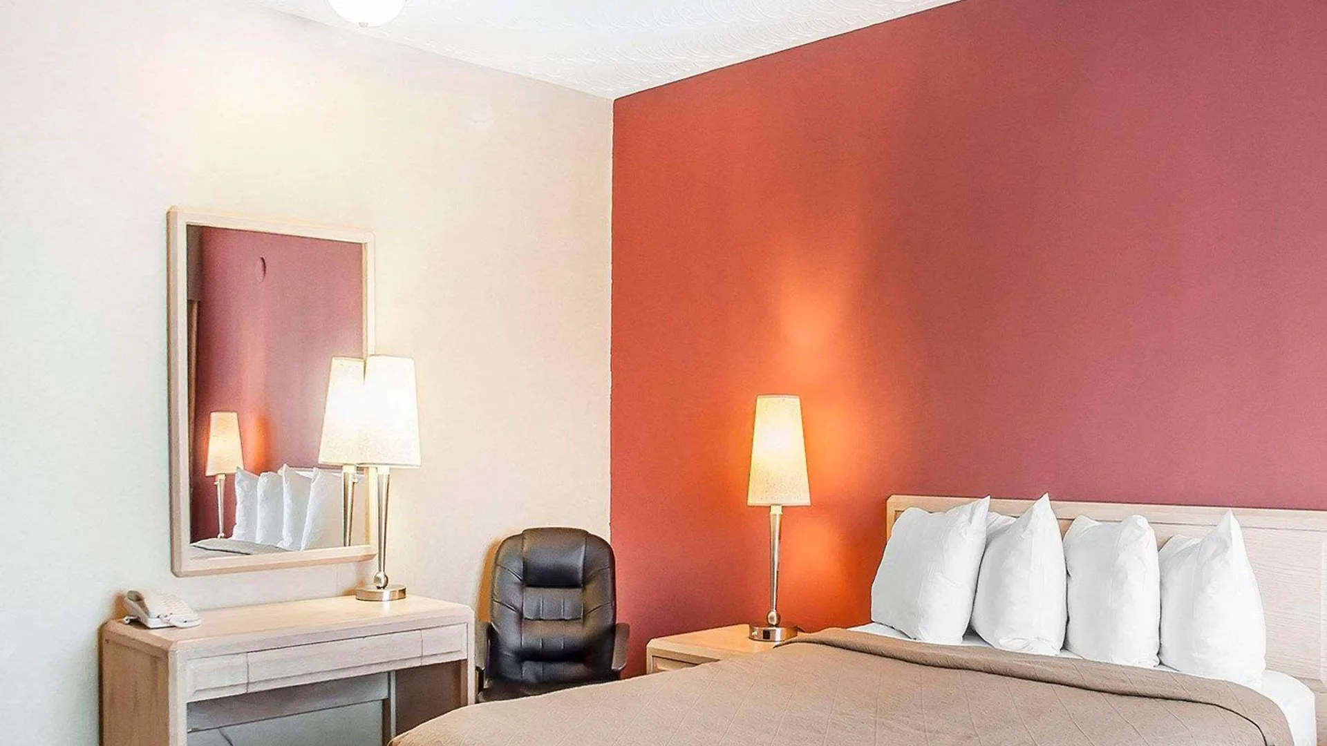 Quality Hotel Fallsview Cascade Niagara-Fälle