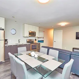 Holiday home Luxury Boutique Two Bedroom 2b, Niagara Falls