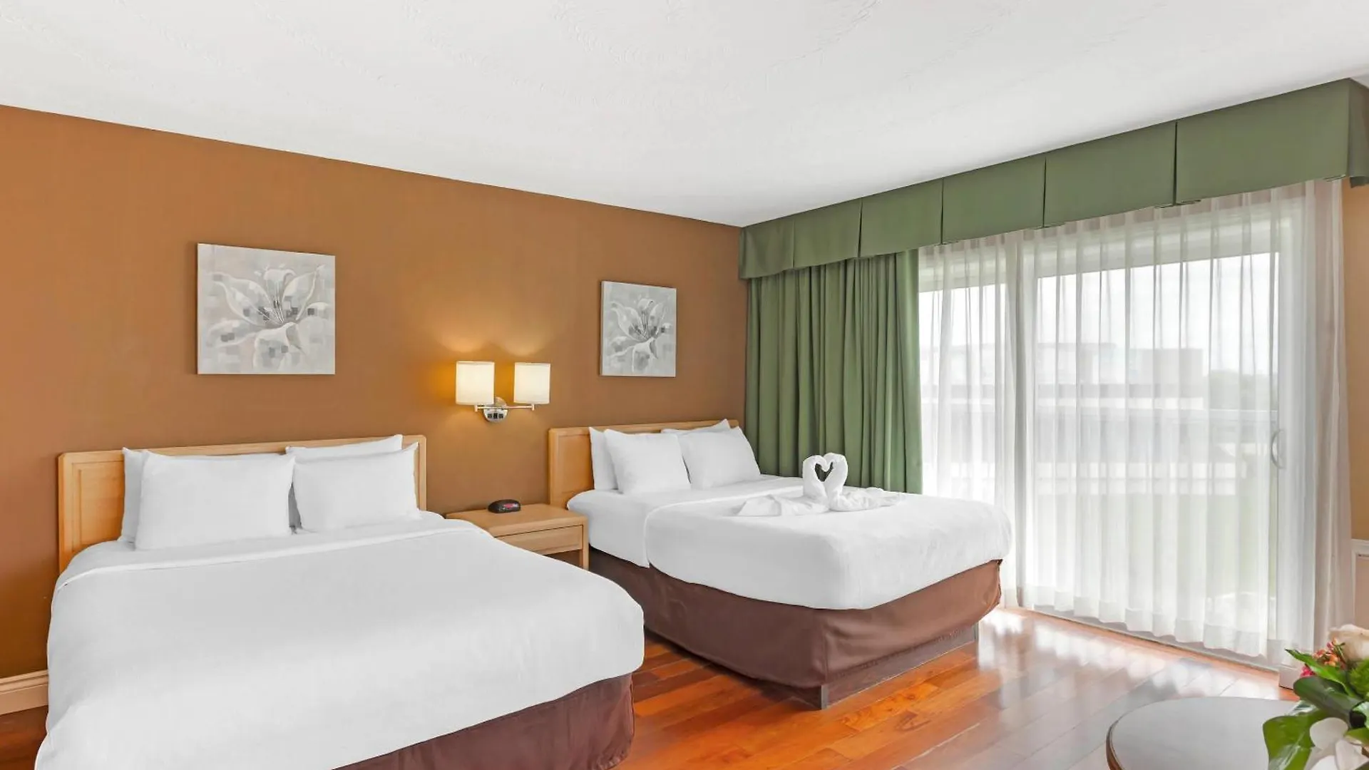 Quality Hotel Fallsview Cascade Niagarawatervallen