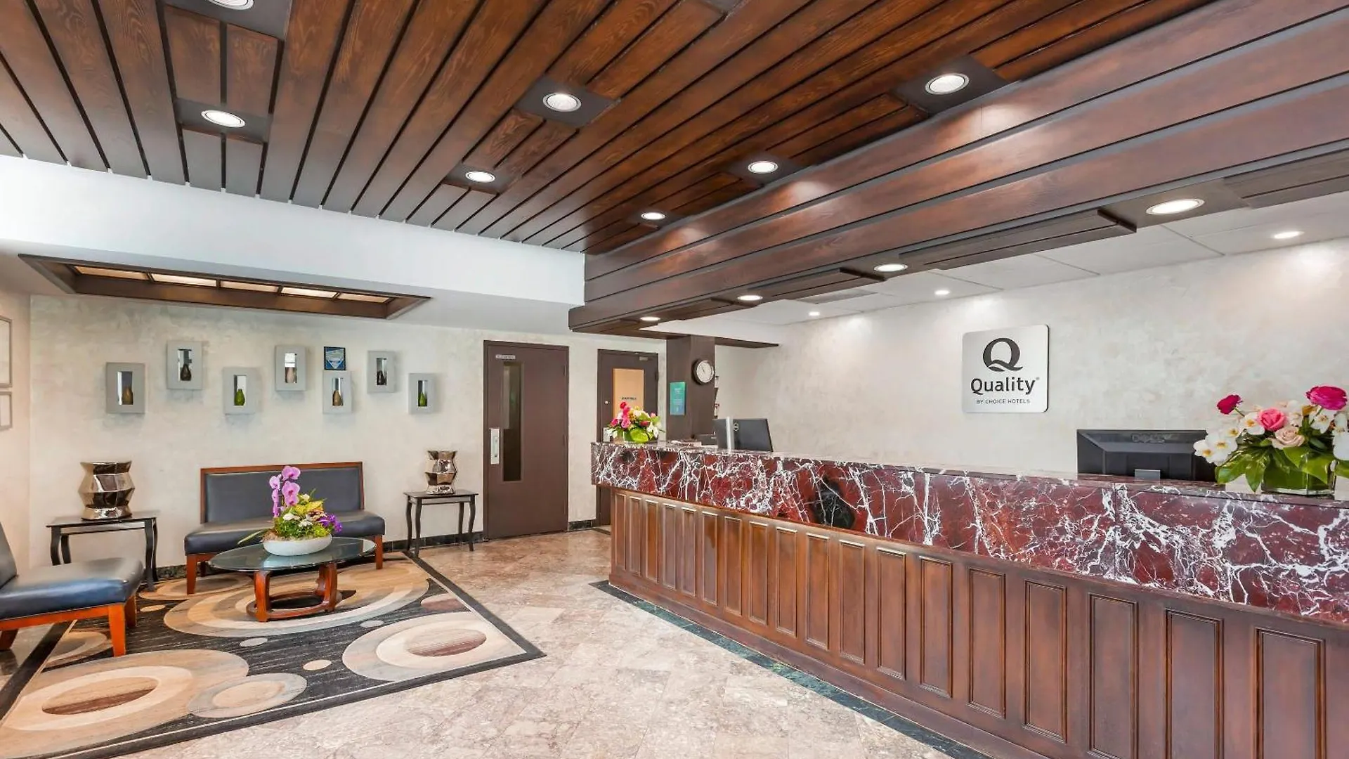 Quality Hotel Fallsview Cascade Niagarawatervallen