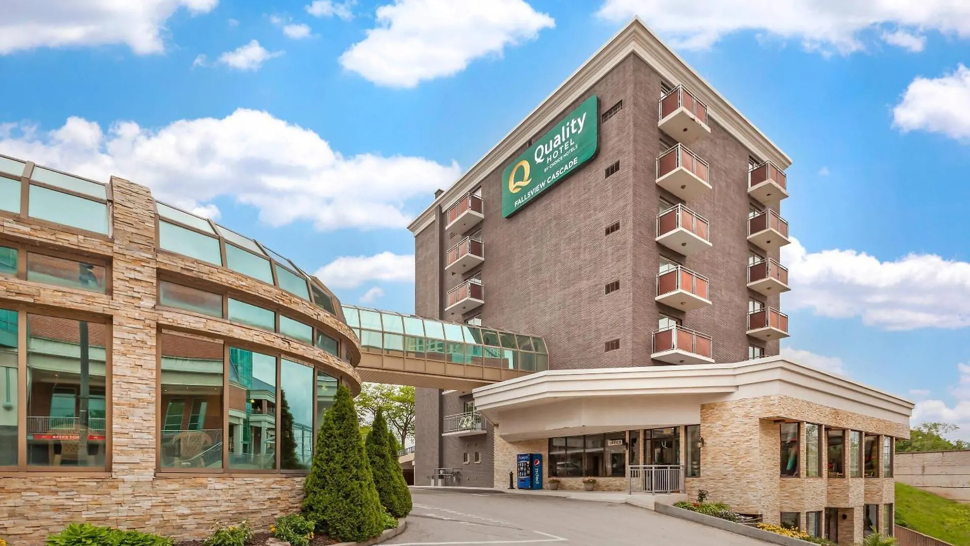Quality Hotel Fallsview Cascade Niagarawatervallen