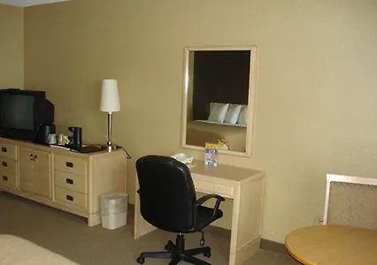 Quality Hotel Fallsview Cascade Niagarawatervallen 3*,